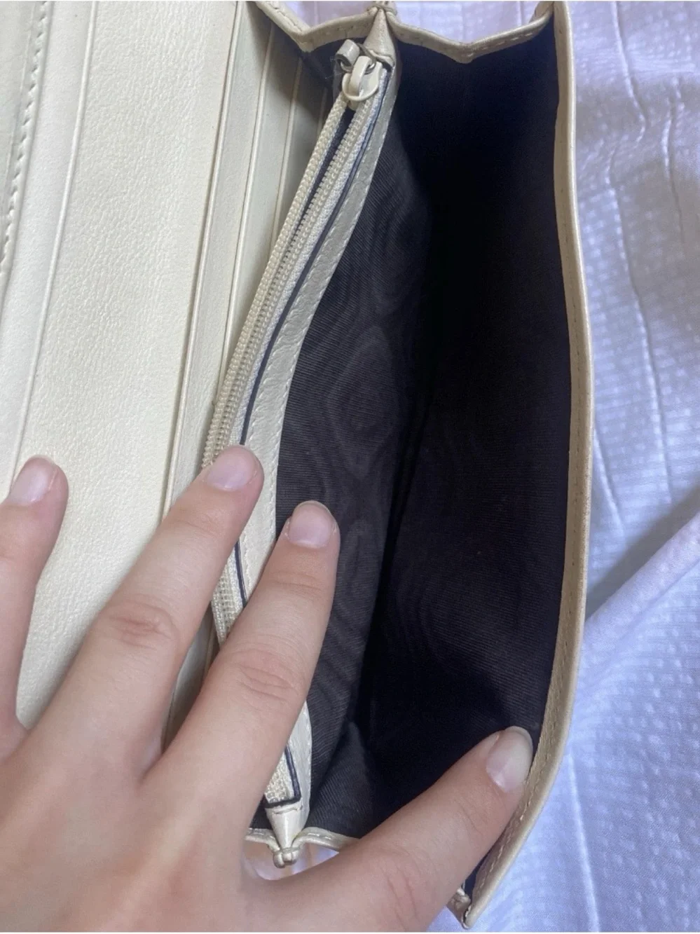 Gucci Microguccissima Leather Continental Flap Wallet